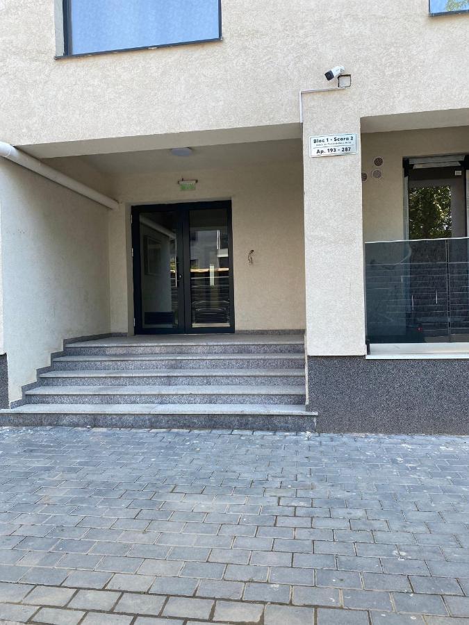 Plazza Studio Bukarest Kültér fotó