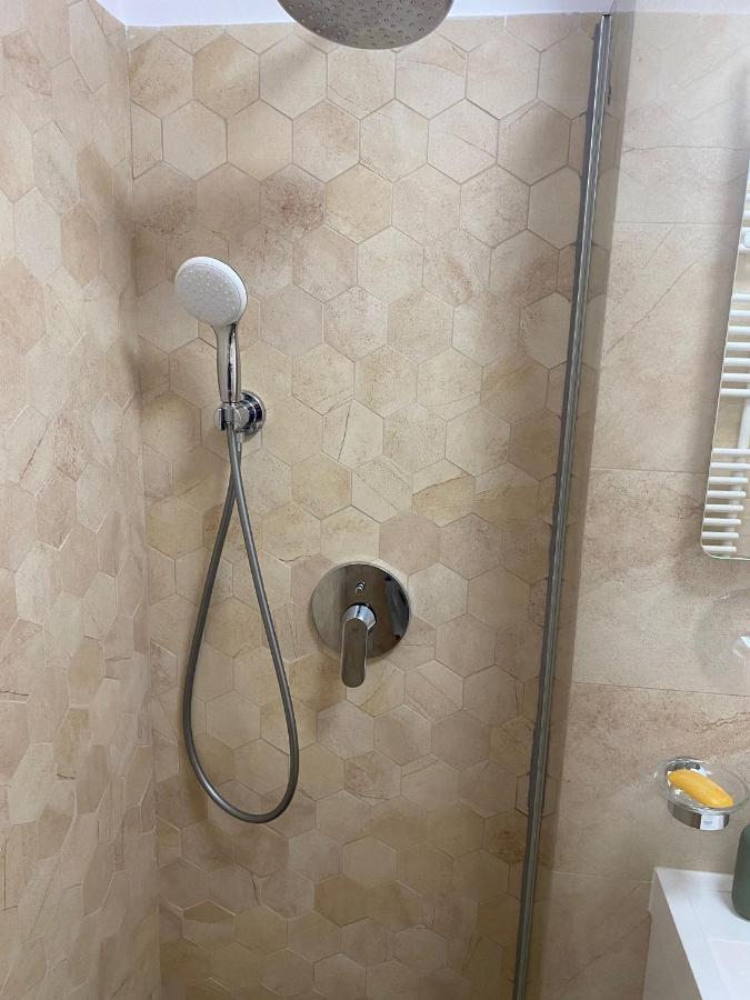 Plazza Studio Bukarest Kültér fotó