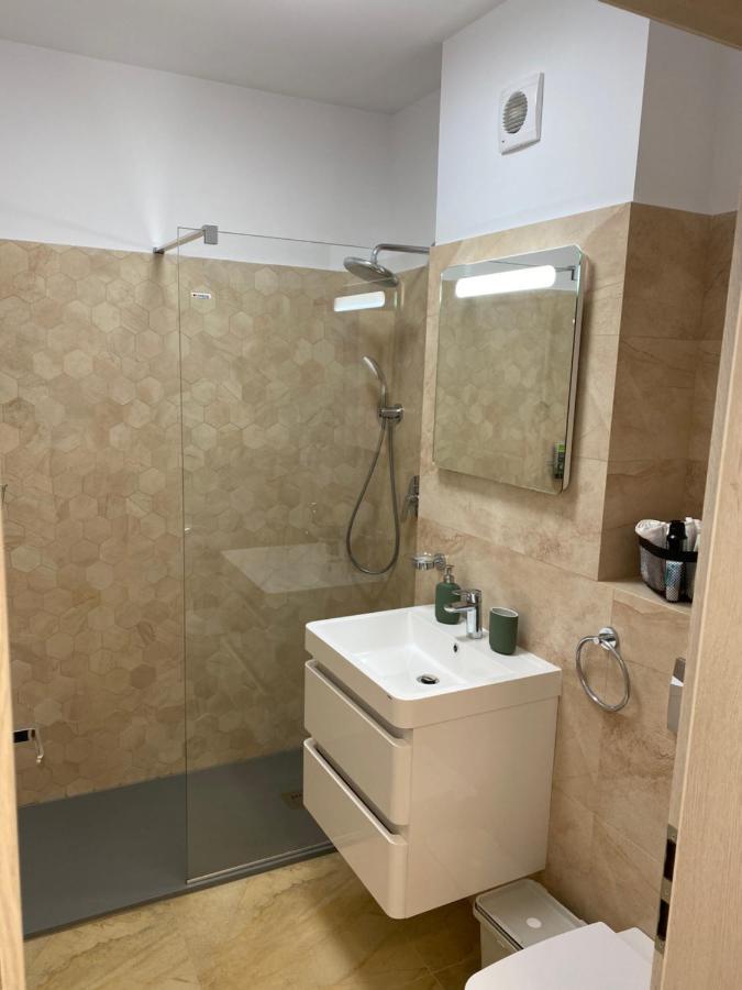 Plazza Studio Bukarest Kültér fotó
